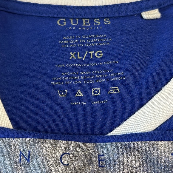 🔷GUESS Tee with Logo Short Sleeve - Picture 4 of 6